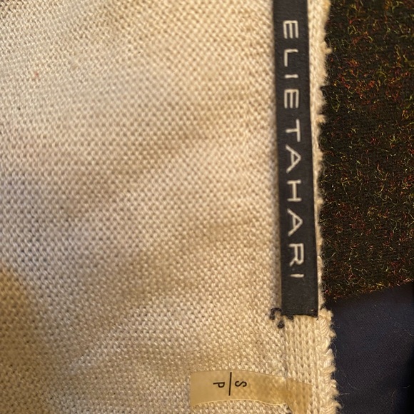 Elie Tahari collarless tweed jacket - Picture 15 of 15